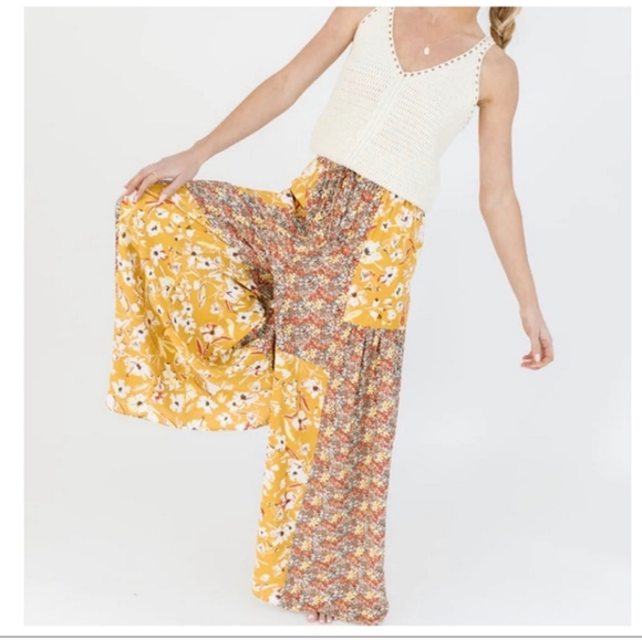 Floral Bohemian Wide Leg Pant - Picture 3 of 4